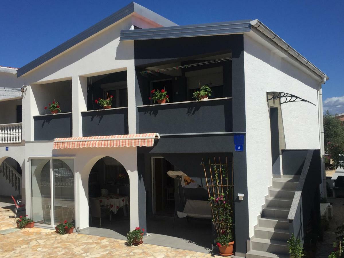 Apartment Roko Vir Ngoại thất bức ảnh