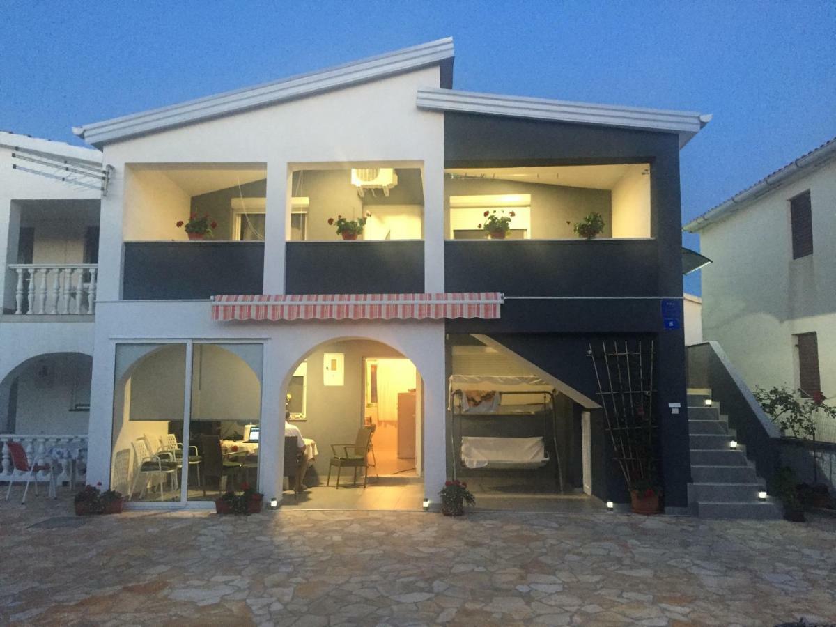 Apartment Roko Vir Ngoại thất bức ảnh