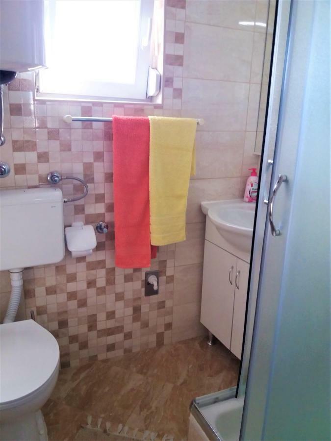 Apartment Roko Vir Ngoại thất bức ảnh